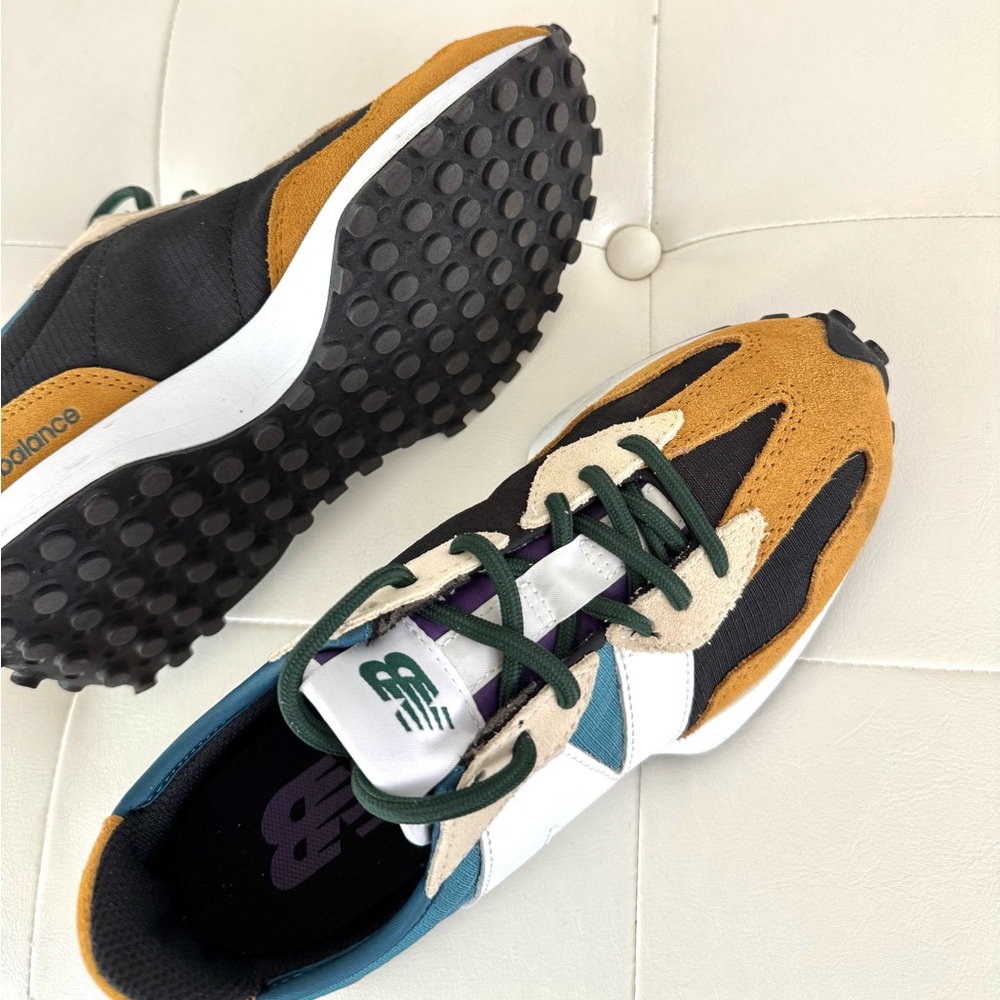 New Balance 327 Workwear Moonstone Retro Runner Sneakers - Picture 3 of 10